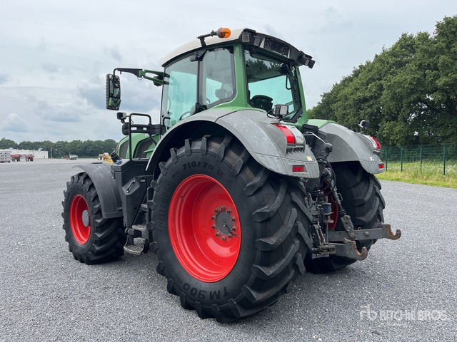 2014 Fendt 824 Vario Profi Plus 4WD Tractor - Trator: foto 4 2014 Fendt 824 Vario Profi Plus 4WD Tractor - Trator: foto 4