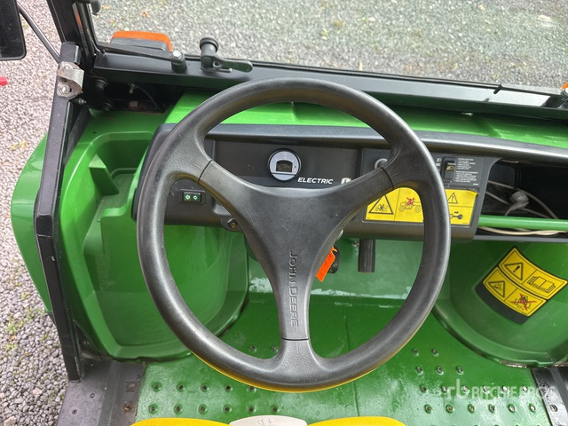 2014 John Deere Gator 4x2 Electric Utility Vehicle - Quadriciclo: foto 5 2014 John Deere Gator 4x2 Electric Utility Vehicle - Quadriciclo: foto 5