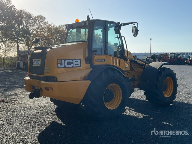 2019 JCB TM420 T4F Telehandler - Pá carregadora de rodas: foto 3 2019 JCB TM420 T4F Telehandler - Pá carregadora de rodas: foto 3