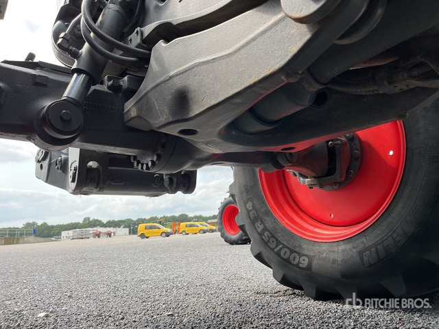 2020 Fendt 824 Vario Profi Plus 4WD Tractor - Trator: foto 5 2020 Fendt 824 Vario Profi Plus 4WD Tractor - Trator: foto 5