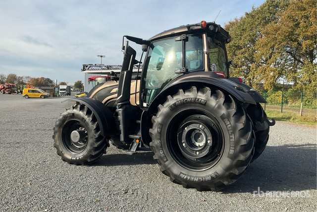 2023 Valtra T215 Versu 4WD Tractor - Trator: foto 5 2023 Valtra T215 Versu 4WD Tractor - Trator: foto 5