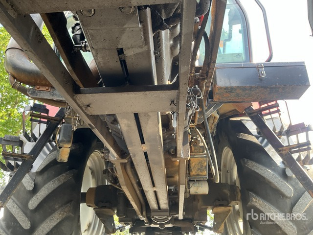 Massey Ferguson 8120 4WD Tractor - Trator: foto 5 Massey Ferguson 8120 4WD Tractor - Trator: foto 5
