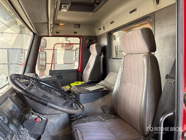 1998 Volvo FL10 360 6x4 T/A Dump Truck - Camião basculante: foto 4 1998 Volvo FL10 360 6x4 T/A Dump Truck - Camião basculante: foto 4