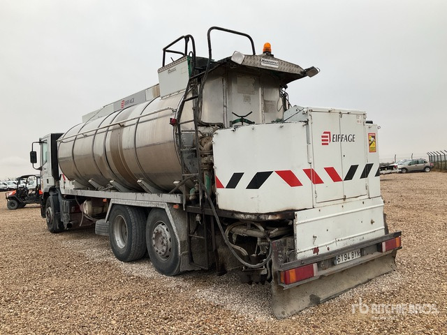2002 Iveco MH260E31Y 2002 Maquiasfalt CEAG/14-REXN o ... Asphalt Distributor Truck - Distribuidor de asfalto: foto 1 2002 Iveco MH260E31Y 2002 Maquiasfalt CEAG/14-REXN o ... Asphalt Distributor Truck - Distribuidor de asfalto: foto 1