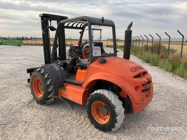 2004 Ausa CH250X4 4x4 Rough Terrain Forklift - Empilhador todo-o-terreno: foto 3 2004 Ausa CH250X4 4x4 Rough Terrain Forklift - Empilhador todo-o-terreno: foto 3