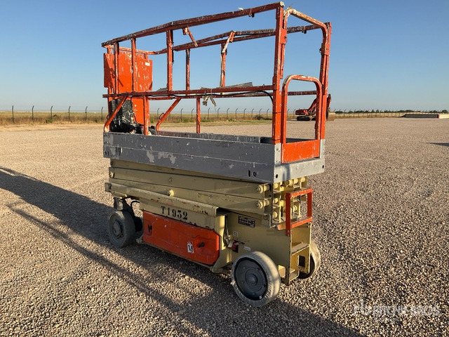 2004 JLG 2030ES Electric (Inoperable) Scissor Lift - Plataforma de Tijera/ Plataforma de tesoura: foto 3 2004 JLG 2030ES Electric (Inoperable) Scissor Lift - Plataforma de Tijera/ Plataforma de tesoura: foto 3