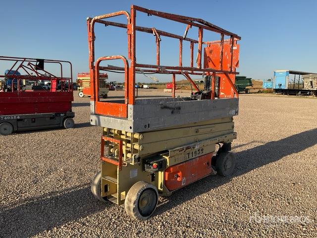 2004 JLG 2030ES Electric (Inoperable) Scissor Lift - Plataforma de Tijera/ Plataforma de tesoura: foto 4 2004 JLG 2030ES Electric (Inoperable) Scissor Lift - Plataforma de Tijera/ Plataforma de tesoura: foto 4