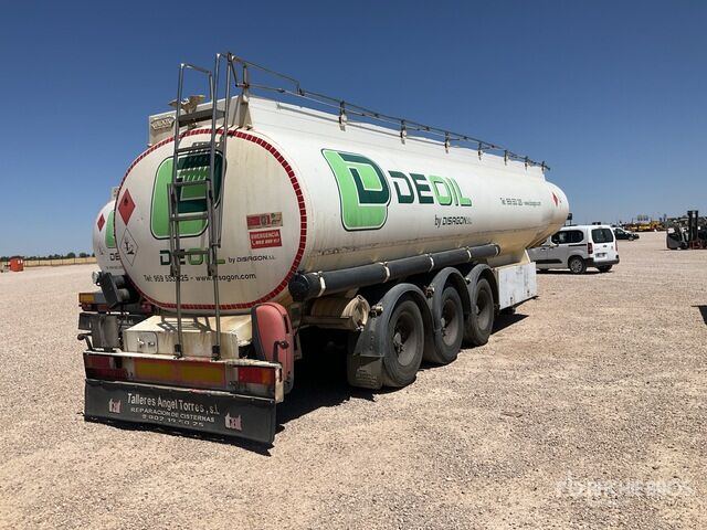 2004 ROS ROCA SC3 Tri/A Tanker Trailer - Semirreboque tanque: foto 3 2004 ROS ROCA SC3 Tri/A Tanker Trailer - Semirreboque tanque: foto 3