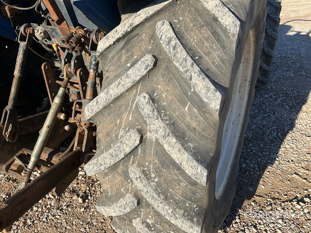 2005 New Holland TD95D 4WD Tractor - Trator: foto 4 2005 New Holland TD95D 4WD Tractor - Trator: foto 4