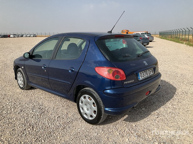 2005 Peugeot 206 Automobile - Automóvel: foto 1 2005 Peugeot 206 Automobile - Automóvel: foto 1