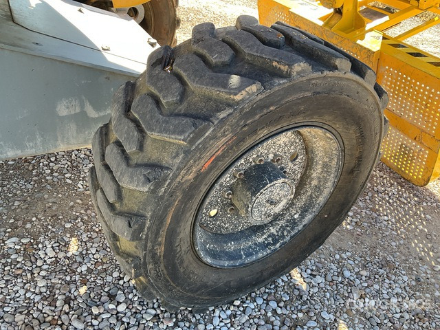 2008 Haulotte HA16PXNT 4WD Diesel Articulating Boom Lift - Plataforma articulada: foto 5 2008 Haulotte HA16PXNT 4WD Diesel Articulating Boom Lift - Plataforma articulada: foto 5