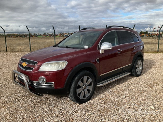 2010 Chevrolet Captiva Automobile - SUV: foto 1 2010 Chevrolet Captiva Automobile - SUV: foto 1