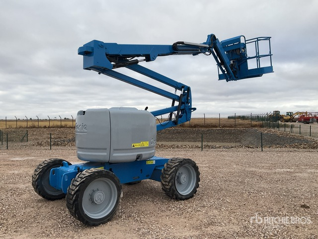 2013 Genie Z45/25J 4WD Diesel Articulating Boom Lift - Plataforma articulada: foto 2 2013 Genie Z45/25J 4WD Diesel Articulating Boom Lift - Plataforma articulada: foto 2