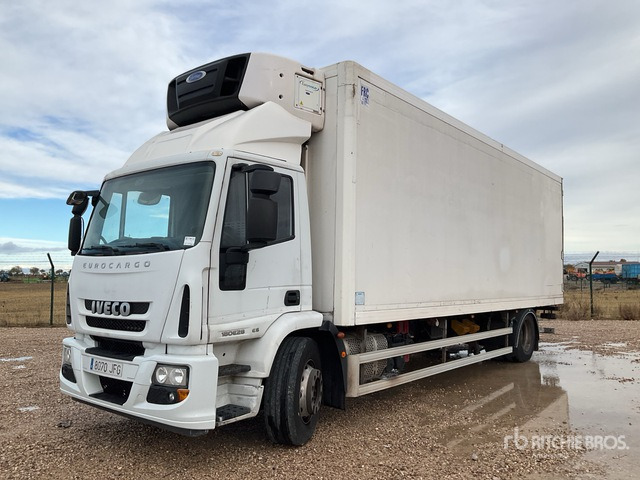2015 Iveco Eurocargo 180E28 4x2 Refrigerated Truck - Camião frigorífico: foto 1 2015 Iveco Eurocargo 180E28 4x2 Refrigerated Truck - Camião frigorífico: foto 1