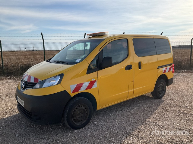 2017 Nissan NV200 City Verso 5 Passenger Van - Minibus, Furgão de passageiros: foto 2 2017 Nissan NV200 City Verso 5 Passenger Van - Minibus, Furgão de passageiros: foto 2