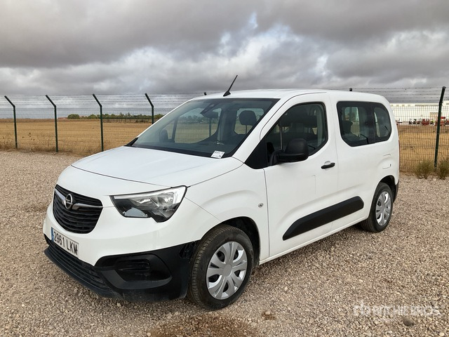 2020 Opel Combo Passenger Van - Minibus, Furgão de passageiros: foto 1 2020 Opel Combo Passenger Van - Minibus, Furgão de passageiros: foto 1