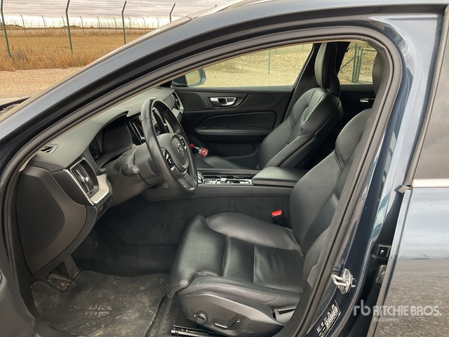 2021 Volvo V60 SUV - SUV: foto 5 2021 Volvo V60 SUV - SUV: foto 5