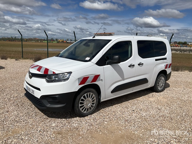 2022 Toyota Proace City Verso 5 Passenger Van - Minibus, Furgão de passageiros: foto 1 2022 Toyota Proace City Verso 5 Passenger Van - Minibus, Furgão de passageiros: foto 1