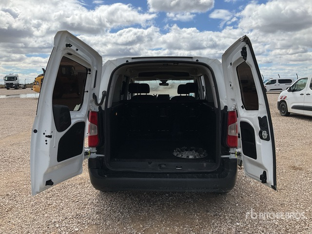 2022 Toyota Proace City Verso 5 Passenger Van - Minibus, Furgão de passageiros: foto 5 2022 Toyota Proace City Verso 5 Passenger Van - Minibus, Furgão de passageiros: foto 5