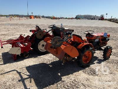 4WD Quantity of (2) - Trator: foto 3 4WD Quantity of (2) - Trator: foto 3