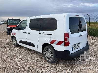 TOYOTA PROACE - Furgão: foto 2 TOYOTA PROACE - Furgão: foto 2