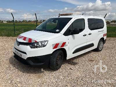 TOYOTA PROACE - Furgão: foto 1 TOYOTA PROACE - Furgão: foto 1