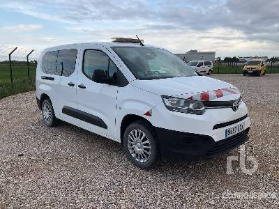 TOYOTA PROACE - Furgão: foto 4 TOYOTA PROACE - Furgão: foto 4