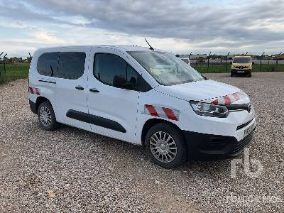 TOYOTA PROACE - Furgão: foto 4 TOYOTA PROACE - Furgão: foto 4