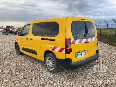 TOYOTA PROACE - Furgão: foto 2 TOYOTA PROACE - Furgão: foto 2