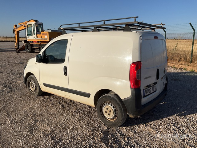 2011 Fiat Fiorino Cargo Van - Veículo comercial: foto 2 2011 Fiat Fiorino Cargo Van - Veículo comercial: foto 2