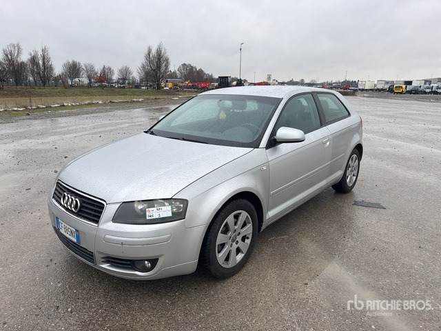 2004 Audi A3 Automobile - Automóvel: foto 1 2004 Audi A3 Automobile - Automóvel: foto 1