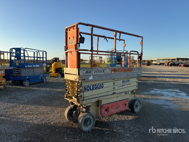 2006 JLG 2630 Electric (Inoperable) Scissor Lift - Plataforma de Tijera/ Plataforma de tesoura: foto 3 2006 JLG 2630 Electric (Inoperable) Scissor Lift - Plataforma de Tijera/ Plataforma de tesoura: foto 3