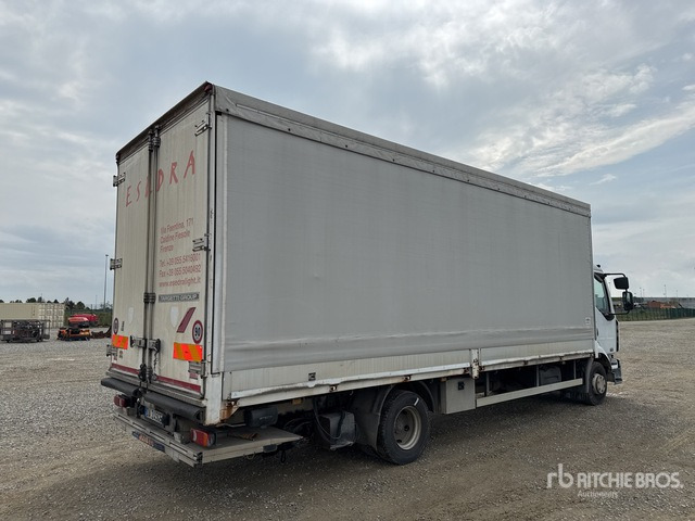 2006 Renault Midlum 220DCI 4x2 Curtain Side Truck - Camião de lona: foto 4 2006 Renault Midlum 220DCI 4x2 Curtain Side Truck - Camião de lona: foto 4