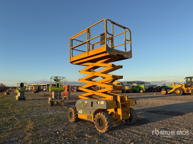 2007 Haulotte Compact 12RTE Electric Scissor Lift - Plataforma de Tijera/ Plataforma de tesoura: foto 3 2007 Haulotte Compact 12RTE Electric Scissor Lift - Plataforma de Tijera/ Plataforma de tesoura: foto 3