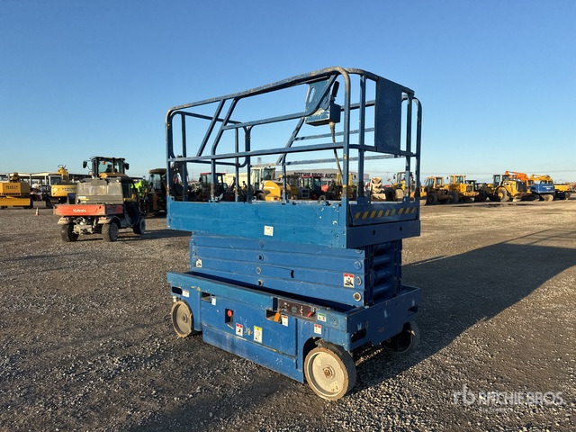 2007 Haulotte Compact12 Electric Scissor Lift - Plataforma de Tijera/ Plataforma de tesoura: foto 1 2007 Haulotte Compact12 Electric Scissor Lift - Plataforma de Tijera/ Plataforma de tesoura: foto 1