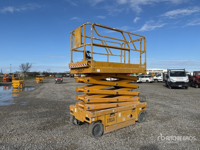 2007 Haulotte Compact12 Electric Scissor Lift - Plataforma de Tijera/ Plataforma de tesoura: foto 1 2007 Haulotte Compact12 Electric Scissor Lift - Plataforma de Tijera/ Plataforma de tesoura: foto 1