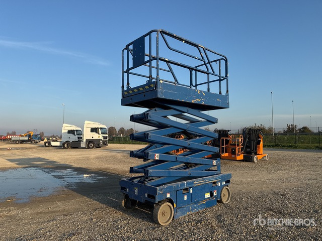 2008 Haulotte Compact12 Electric Scissor Lift - Plataforma de Tijera/ Plataforma de tesoura: foto 2 2008 Haulotte Compact12 Electric Scissor Lift - Plataforma de Tijera/ Plataforma de tesoura: foto 2