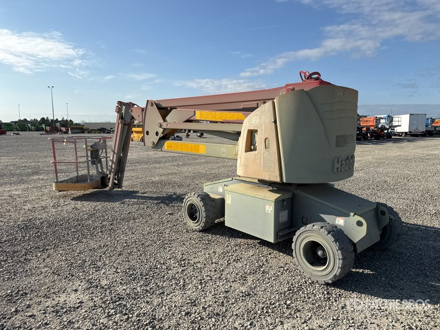 2008 Haulotte HA15IP (Inoperable) Articulating Boom Lift - Plataforma articulada: foto 4 2008 Haulotte HA15IP (Inoperable) Articulating Boom Lift - Plataforma articulada: foto 4