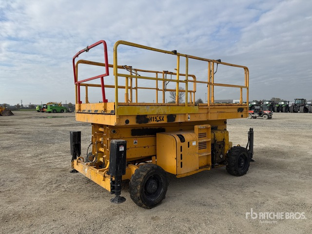 2009 Haulotte H15SX (Inoperable) Scissor Lift - Plataforma de Tijera/ Plataforma de tesoura: foto 1 2009 Haulotte H15SX (Inoperable) Scissor Lift - Plataforma de Tijera/ Plataforma de tesoura: foto 1