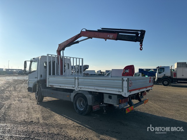 2009 Mercedes-Benz MB 818 K 2009 Fassi F65A.23 2710 kg on 4x2 Flatbed Truck with Crane - Camião de caixa aberta/ Plataforma, Camião grua: foto 3 2009 Mercedes-Benz MB 818 K 2009 Fassi F65A.23 2710 kg on 4x2 Flatbed Truck with Crane - Camião de caixa aberta/ Plataforma, Camião grua: foto 3