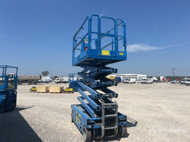 2010 Genie GS-3246 Electric Scissor Lift - Plataforma de Tijera/ Plataforma de tesoura: foto 3 2010 Genie GS-3246 Electric Scissor Lift - Plataforma de Tijera/ Plataforma de tesoura: foto 3