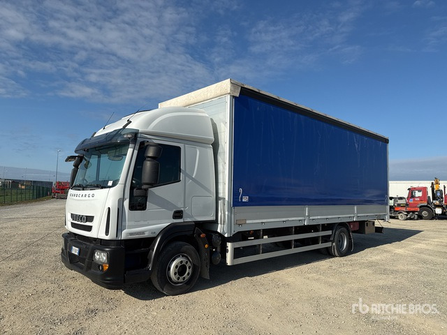 2011 Iveco Eurocargo 160E28 4x2 Curtain Side Truck - Camião de lona: foto 1 2011 Iveco Eurocargo 160E28 4x2 Curtain Side Truck - Camião de lona: foto 1