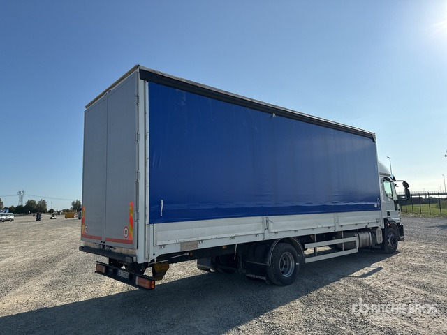 2011 Iveco Eurocargo 160E28 4x2 Curtain Side Truck - Camião de lona: foto 4 2011 Iveco Eurocargo 160E28 4x2 Curtain Side Truck - Camião de lona: foto 4