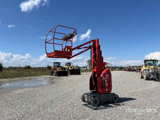 2011 JLG Toucan 10E Piattaforma aerea - Plataforma de mastro vertical: foto 2 2011 JLG Toucan 10E Piattaforma aerea - Plataforma de mastro vertical: foto 2