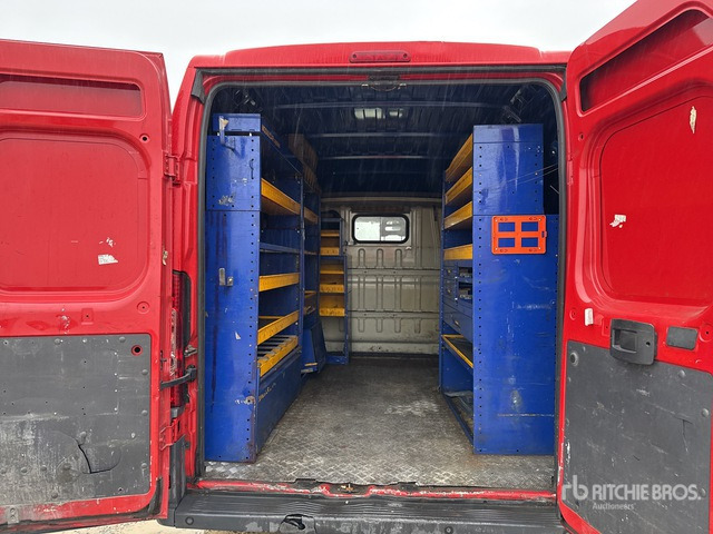 2012 Peugeot Boxer Van Truck - Camião furgão: foto 4 2012 Peugeot Boxer Van Truck - Camião furgão: foto 4