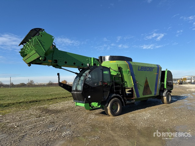 2013 Faresin Leader 220 TMRV52 Self-Propelled Feed Wagon - Misturadora Alimentadora: foto 1 2013 Faresin Leader 220 TMRV52 Self-Propelled Feed Wagon - Misturadora Alimentadora: foto 1