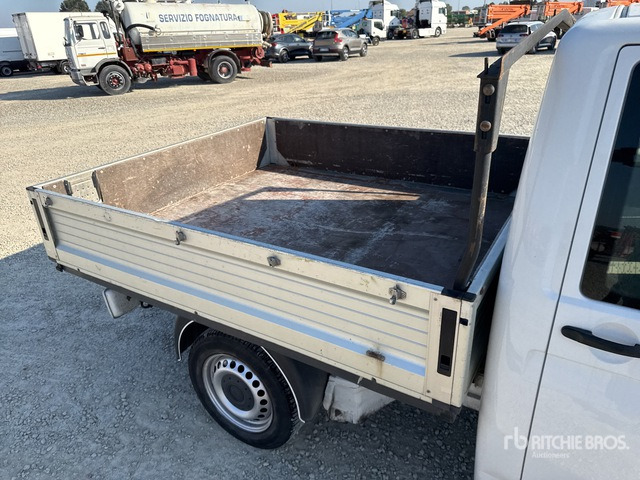 2014 Volkswagen Transporter Crew Cab Flatbed Truck - Carrinha de caixa aberta: foto 5 2014 Volkswagen Transporter Crew Cab Flatbed Truck - Carrinha de caixa aberta: foto 5