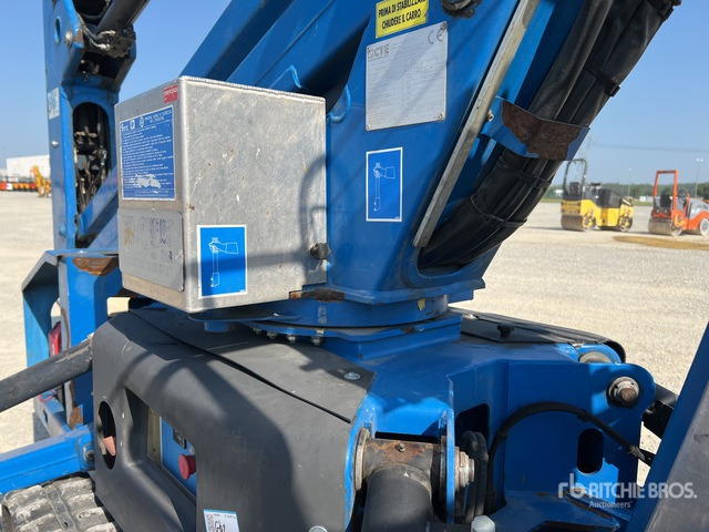 2015 CTE Traccess 135 Crawler (Inoperable) Articulating Boom Lift - Plataforma articulada: foto 5 2015 CTE Traccess 135 Crawler (Inoperable) Articulating Boom Lift - Plataforma articulada: foto 5