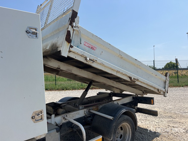 Carrinha basculante 2015 Iveco Daily 35C13 Crew Cab Dump Truck: Light Duty: foto 6