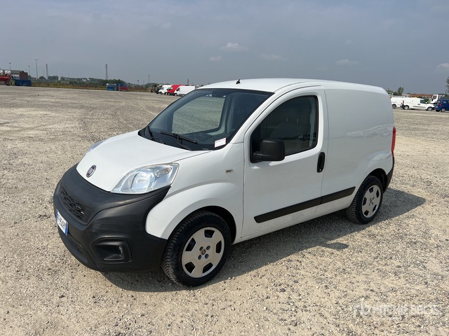 2016 Fiat Fiorino 1.3 MJT SX 16v Van Truck - Furgão compacto: foto 2 2016 Fiat Fiorino 1.3 MJT SX 16v Van Truck - Furgão compacto: foto 2